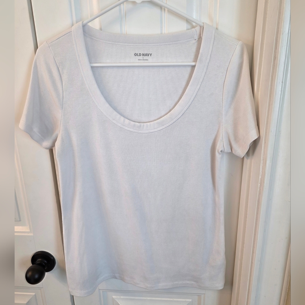 Ribbed Old Navy Tee